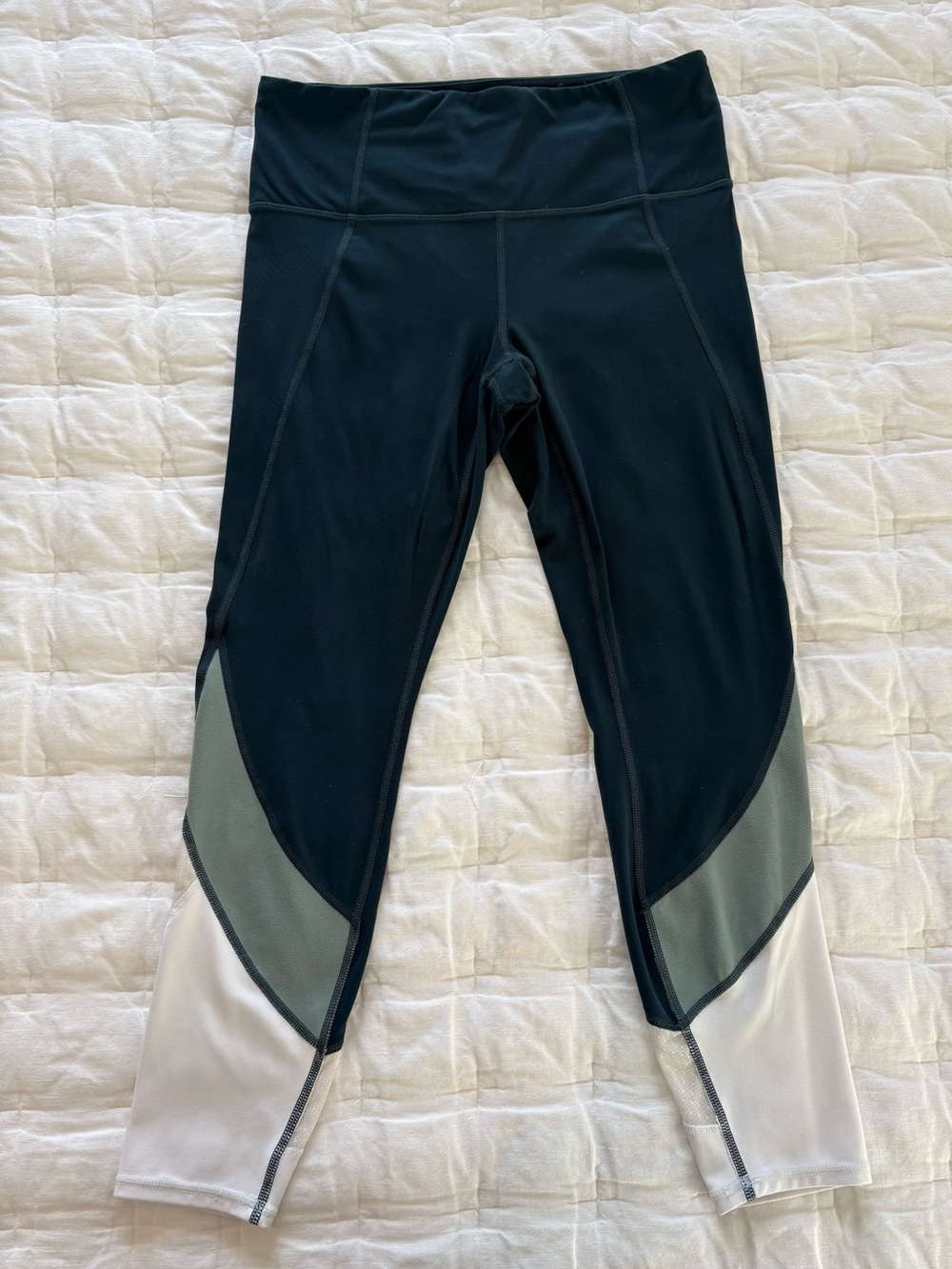 Athleta Teal, Green, & White Colorblock Leggings